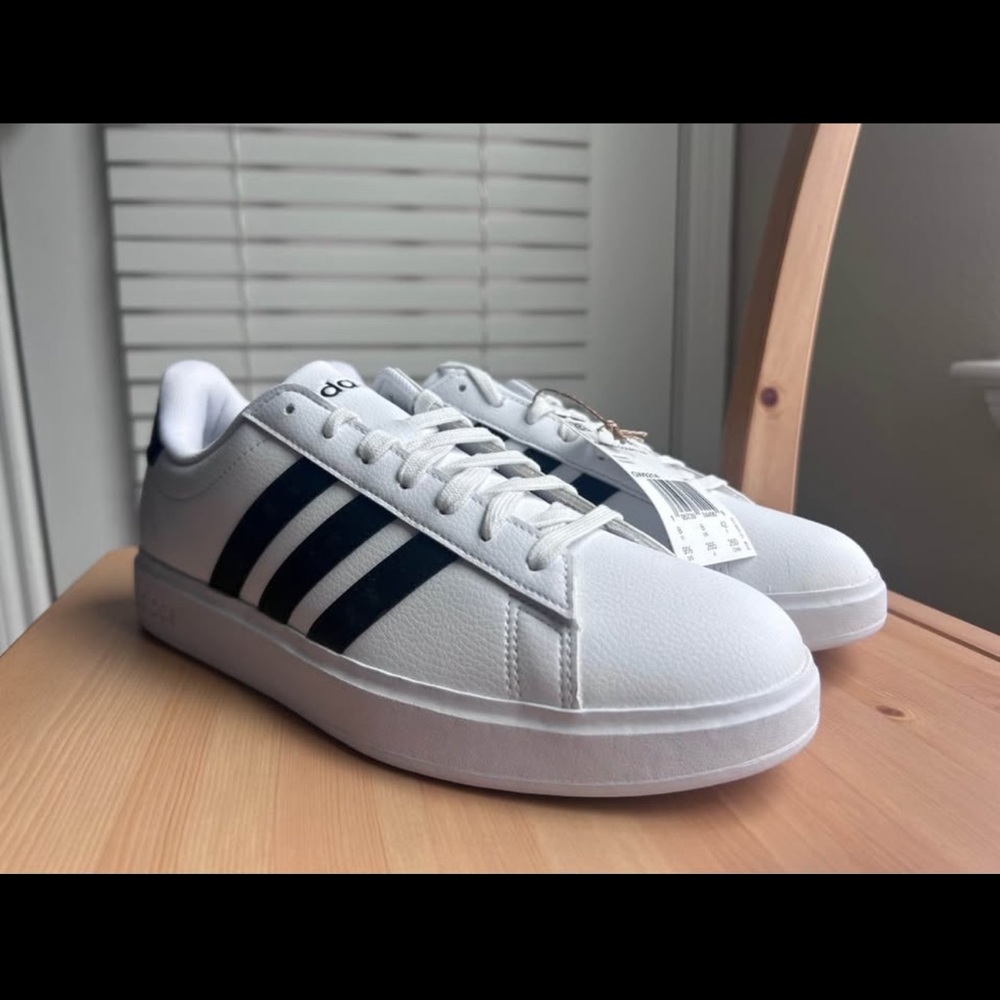 Adidas Grand Court 2.0 White / Black  Shoes
